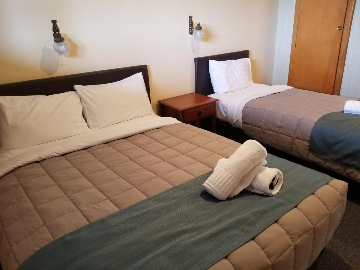 تي أناو Alpine View Motel المظهر الخارجي الصورة